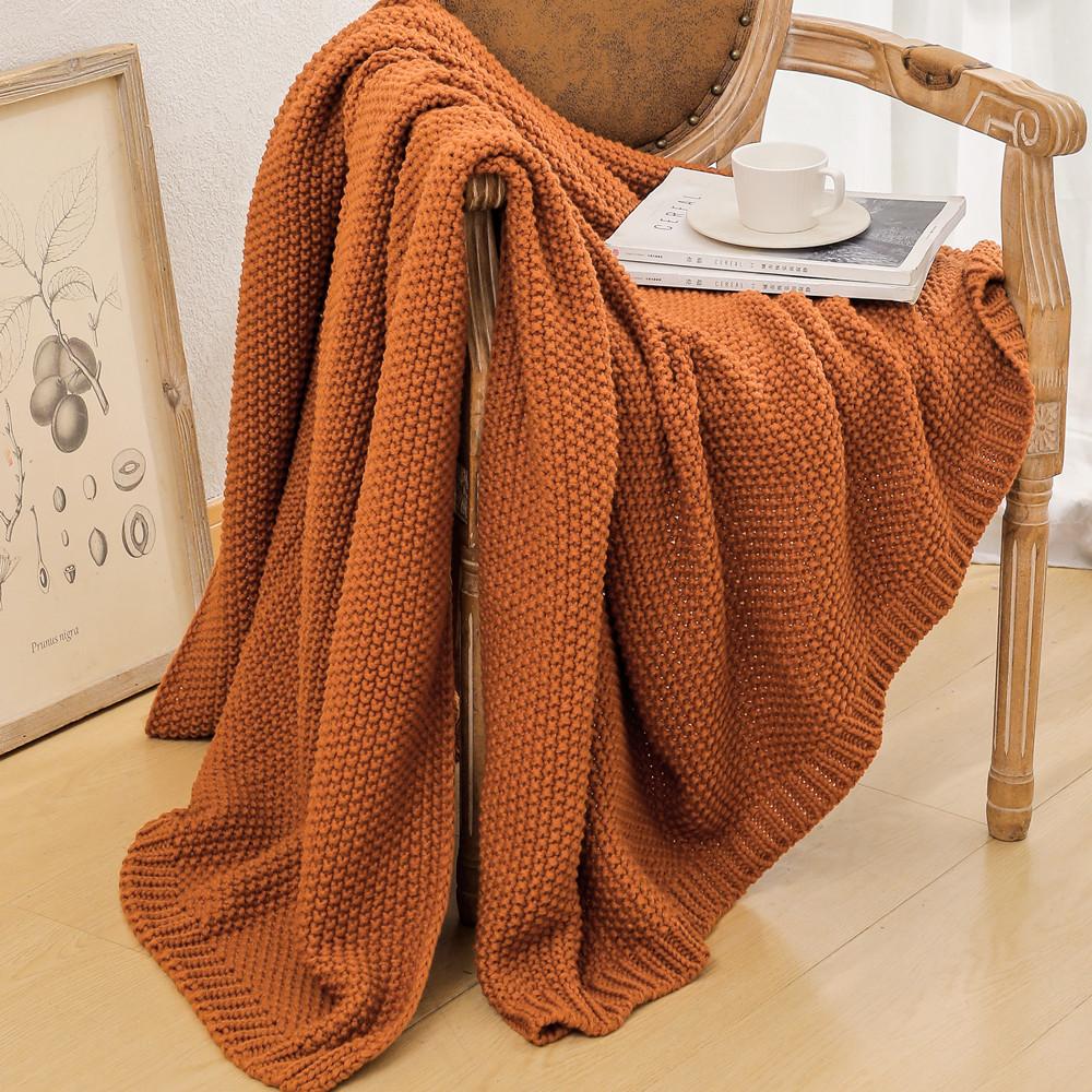 Вязаные декоративные пледы для дивана — фото 3