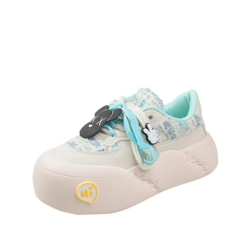 Fashion Kawaii Ladies Shoes On Sale New Fashion Round Toe Lace Up Women's Vulcanized Shoes Spring Flat Outdoor Breathable Women Sneakers