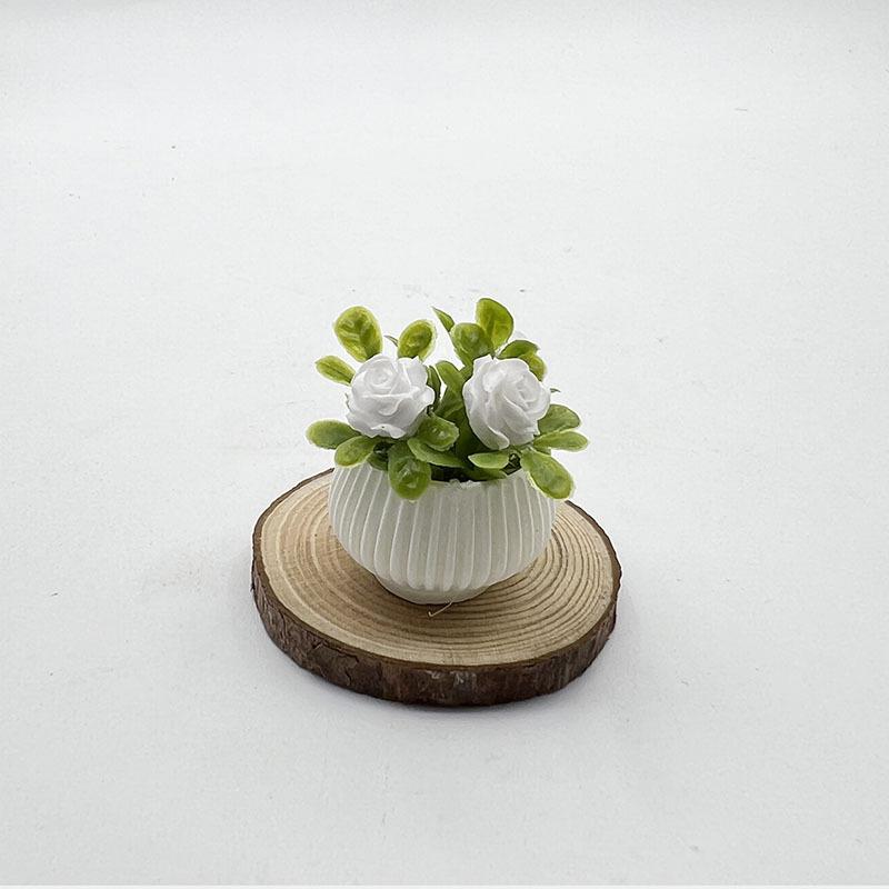 1Pcs Doll House Living Room Scene Decoration Mini Rose Plant Potted Plants Model Miniature Landscape Handicrafts