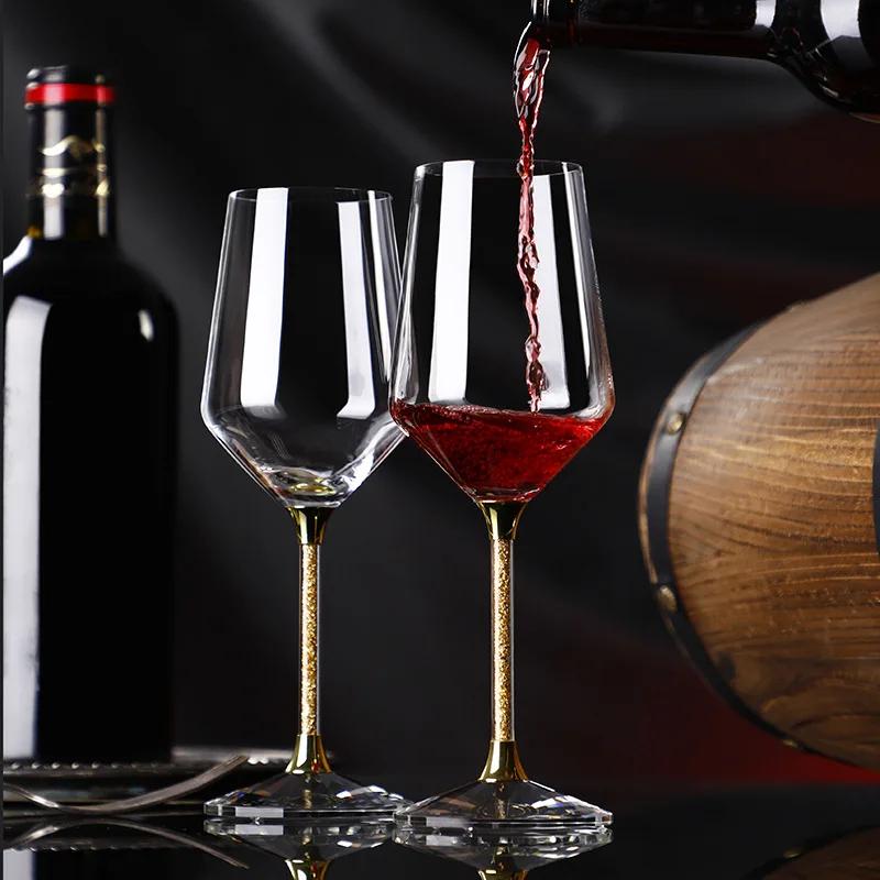 Guld kristallglas, rödvinsglaskupa, sobert vinglas, highball-vinglas, personligt kreativt hem, lyxigt high-end