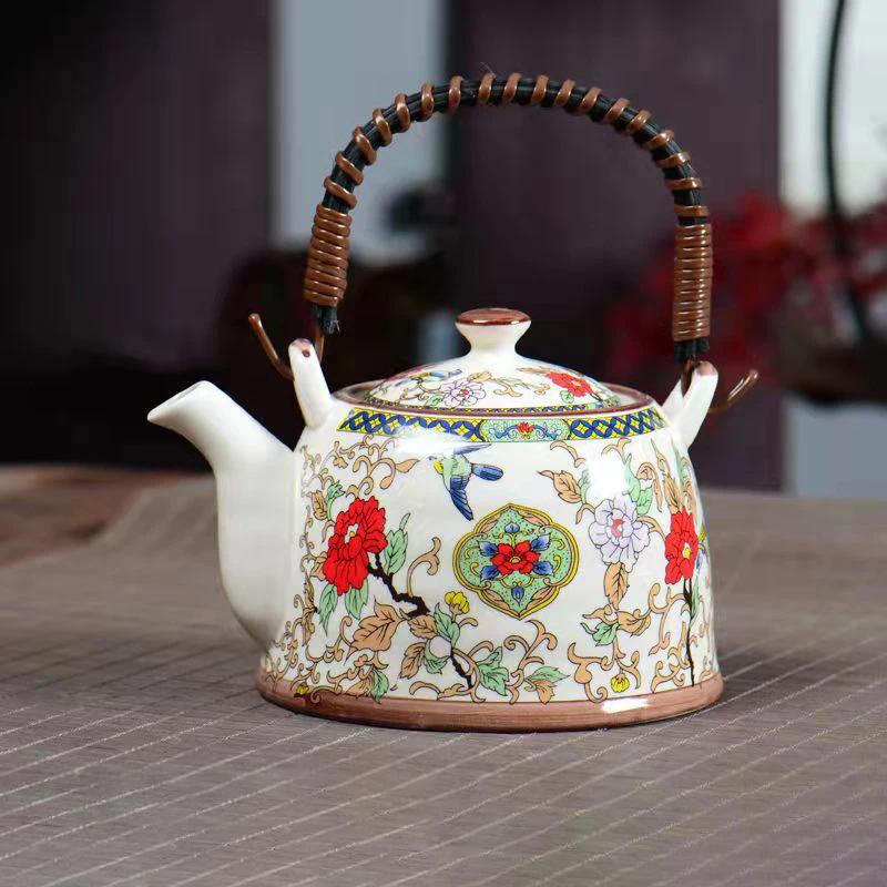 Augstas kvalitātes zilā un baltā porcelāna