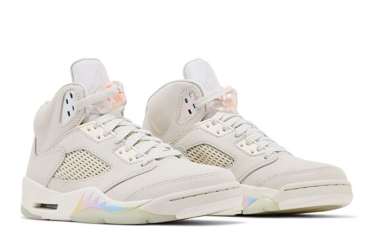 Női Sneakerek Nike Jordan 5 Retro Kígyó Éve (női) Világos Csontszín/Fekete/Vitorlavászon/Alig Zöld