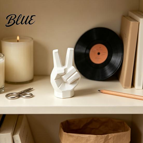 Unique Photo Props 3D Printed Victory Gesture Hand Sculpture Modern Resin Statue for Home Office Niche Accents Desk Decor Creative Geometric Finger