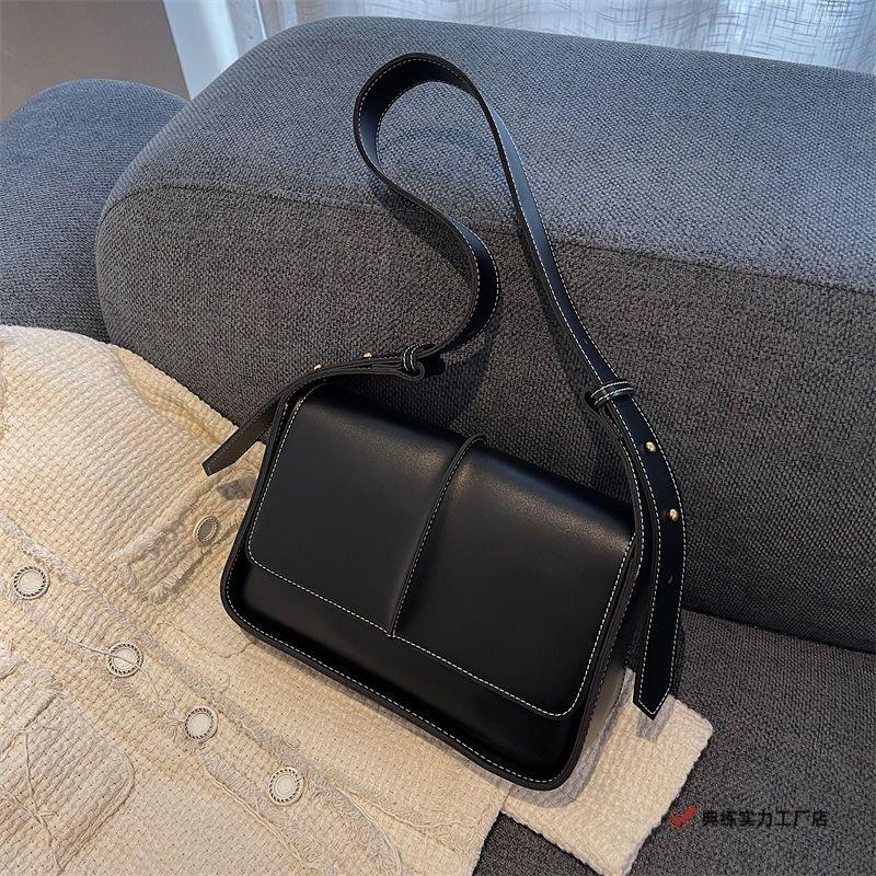 This year's popular small bag women's niche new fashion soft leather shoulder bag Internet celebrity popular small square bag