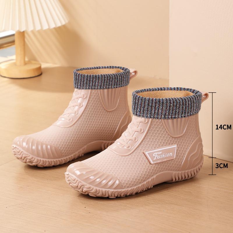 Low-top Water Shoes Women's Non-slip and Waterproof New Fashion Rain Shoes Winter Velvet Warm Rain Boots