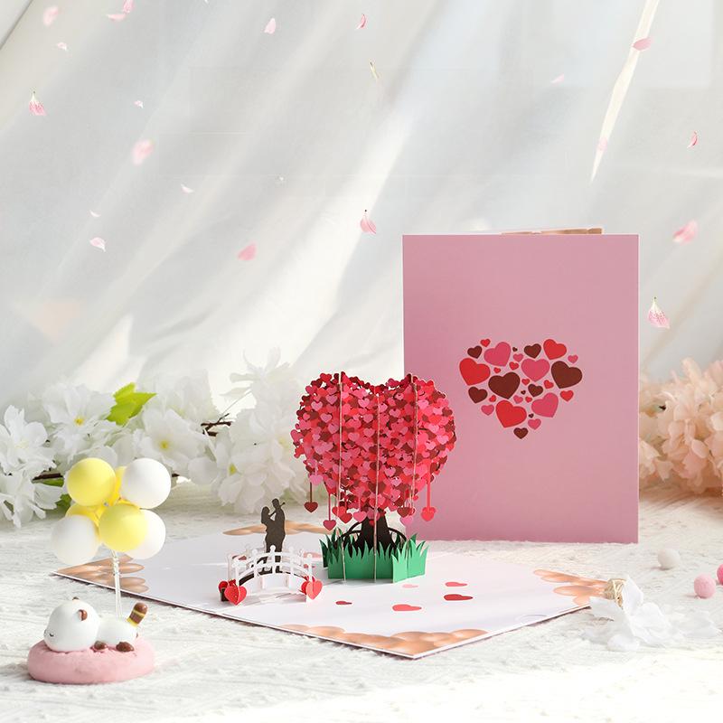 Felicitare 3D de Ziua Îndrăgostiților cu un copac al iubirii, cadou pentru prietenă