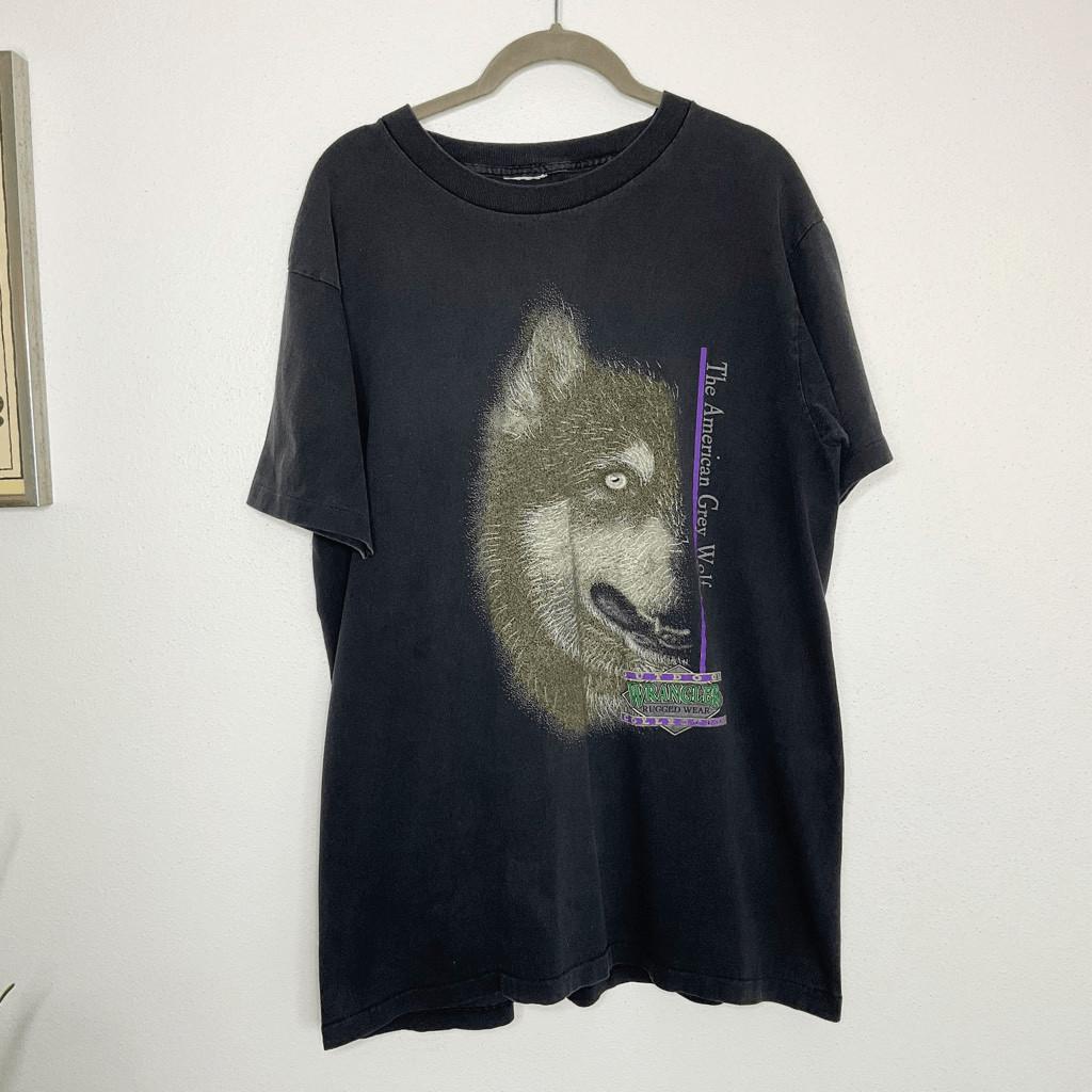 Vintage 90’s single stitch gray wolf wrangler black large Unisex T-Shirt
