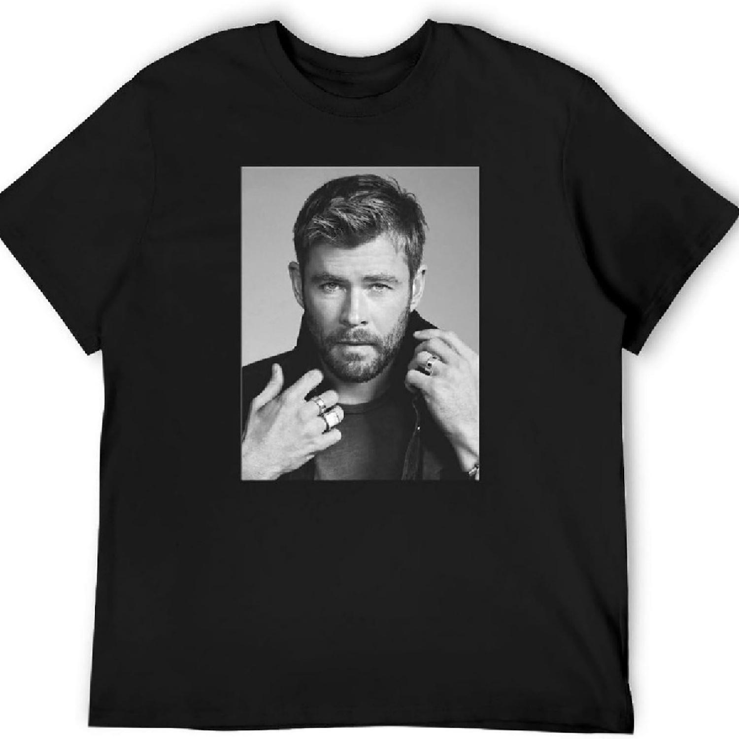 

Chris Hemsworth Mens T-Shirt Unisex Black Tee Clothing S