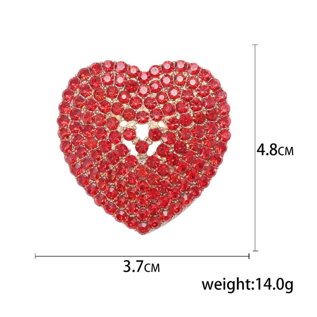 Valentine's Day Romantic Rhinestone Heart Brooches for Women Pearl Love Pins Banquet Party Backpack Gifts Jewelry Accessories