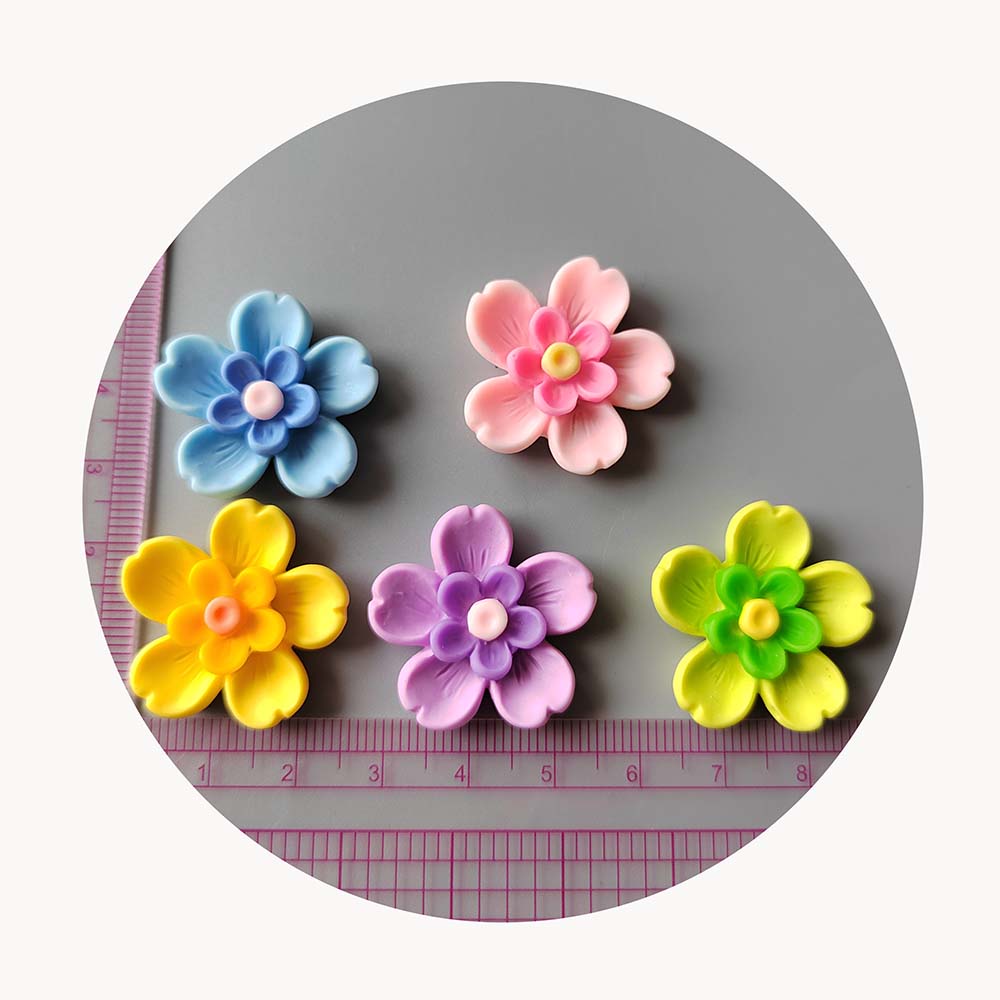 New Colorful 26mm Cute Mini Flowers Flat Back Resin Cabochons Scrapbooking DIY Jewelry Craft Decoration Accessories