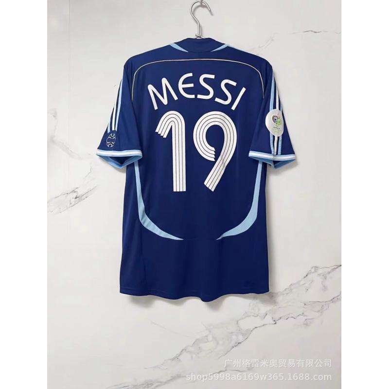 La migliore maglia retro da star del calcio mondiale dell'anno, Messi C Ronaldo, Neymar Zidane Henry maglia da calcio