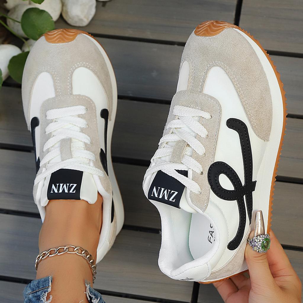 Zapatos Forrest Gump redondos feos lindos para mujer 2025 nuevos retro de suela plana deportivos pequeños blancos casuales deportivos zapatos de entrenamiento moral