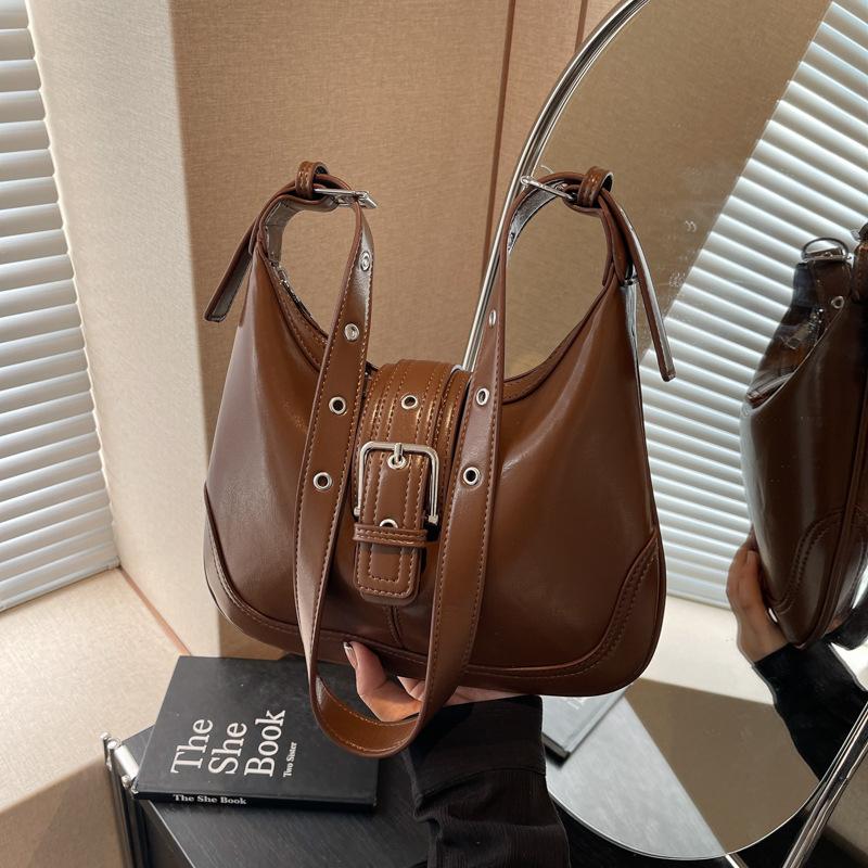 Premium bag women's large-capacity new autumn and winter retro shoulder messenger bag commuter dumpling bag