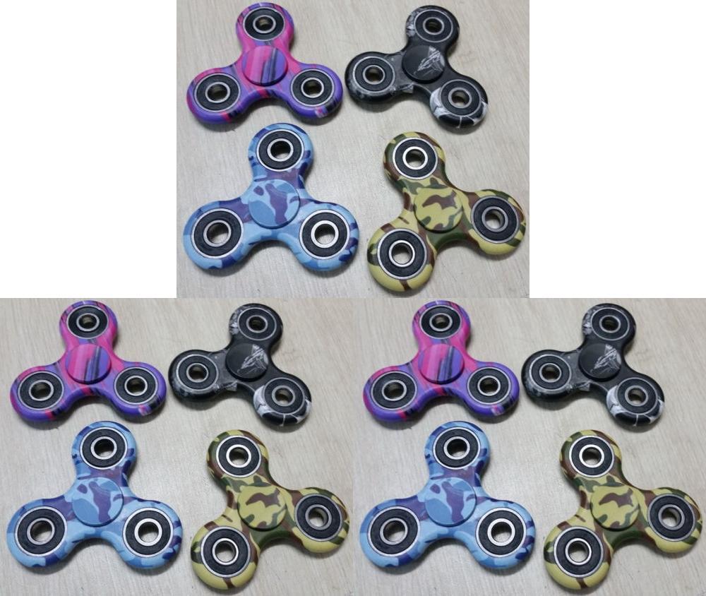 Camouflage Metal Electroplated Threeleaf Finger Spinner With Abs Material For Stress Relief And Focus