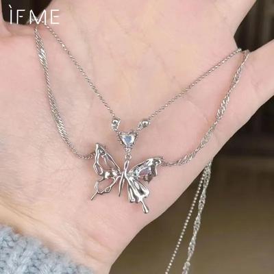 Glänzende Halskette mit Schmetterlingsanhänger aus Kristall für Damen, doppellagige Halsketten, Accessoires, Schmuck