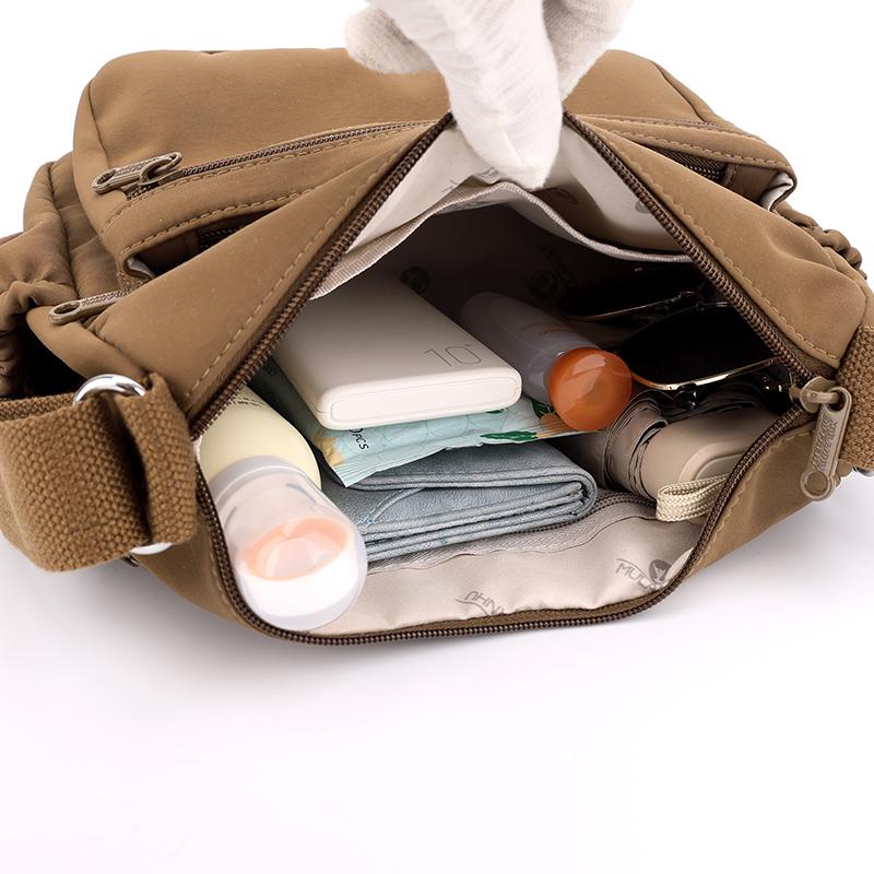 Lightweight Large Capacity Shoulder Bag Water-repellent Nylon Women's Crossbody Bag