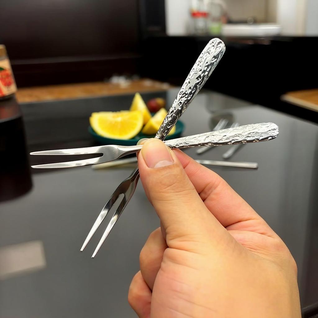 Super  Polished High  Quality Appearance Level Stainless Steel Two  Prong Dessert Fruit Fork 10PC