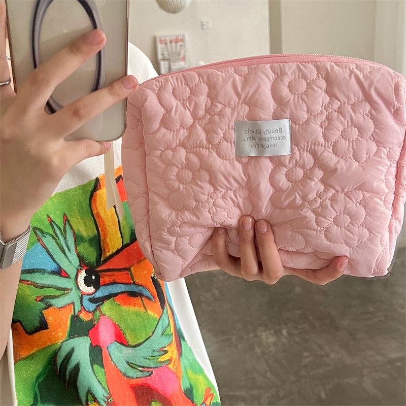 New Flower Pattern Women Makeup Bag Toiletries Cosmetic Organizer Zipper Bag Travel Wash Pouch Cosmetic Bag Female Make Up Bags