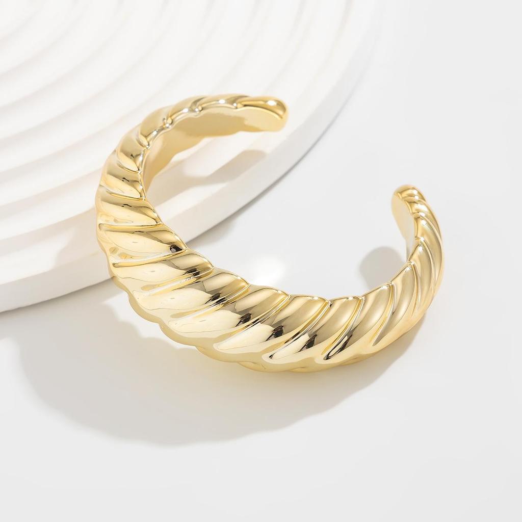 Fashion Irregular Cuff Polished Pleated Bracelet Set Light Luxury Style Commuter Party Forwoman