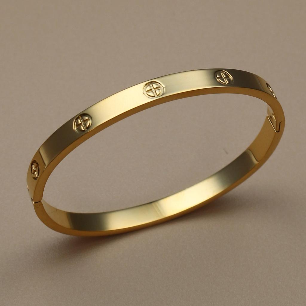 XCB-019 High Polished Stainless Steel Gold Color Waterproof Bracelet Light Luxury Luster Zircon Women's Bangle Fashion Jewellery