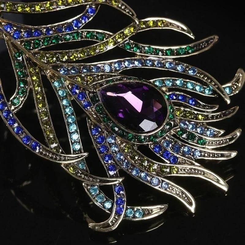 Bling Peacock Feather Brooch Pin Elegant Pearl Flower Brooch Pin Badge Women Fashion Clothes Jewelry Accessories for Women Gifts