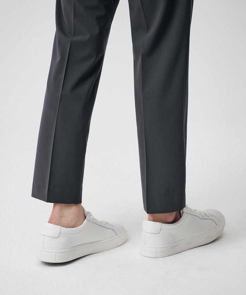 Musinsa Standard [Cooltandard] Relaxed Tapered Hidden Banding Crop Slacks [Gray]
