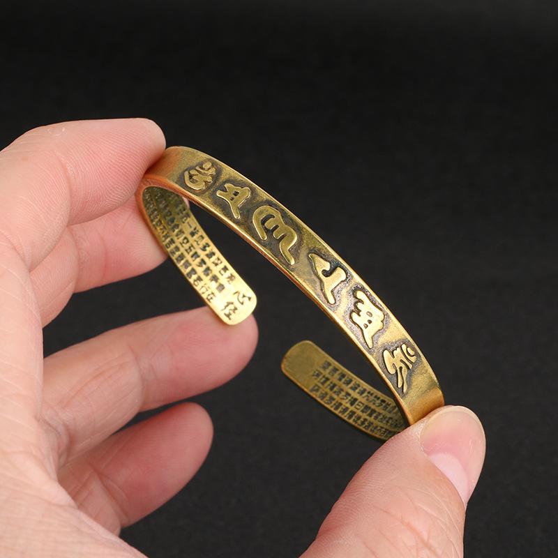 Messingarmband Metallfigur Vintage Herz-Sutra Sutra-Armband Massives Messing Wohnzimmerdekoration
