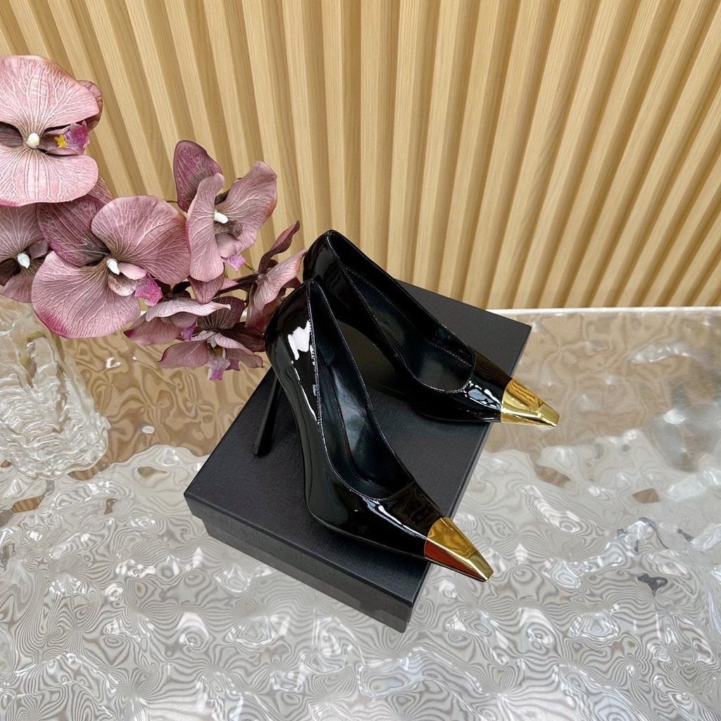 Herbst und Winter 2025 neue Promi-Metall-Pumps mit spitzer Zehenpartie Damen Schwarz Leichte Öffnung Königsschwester Sexy Temperament Dünne Absatzschuhe