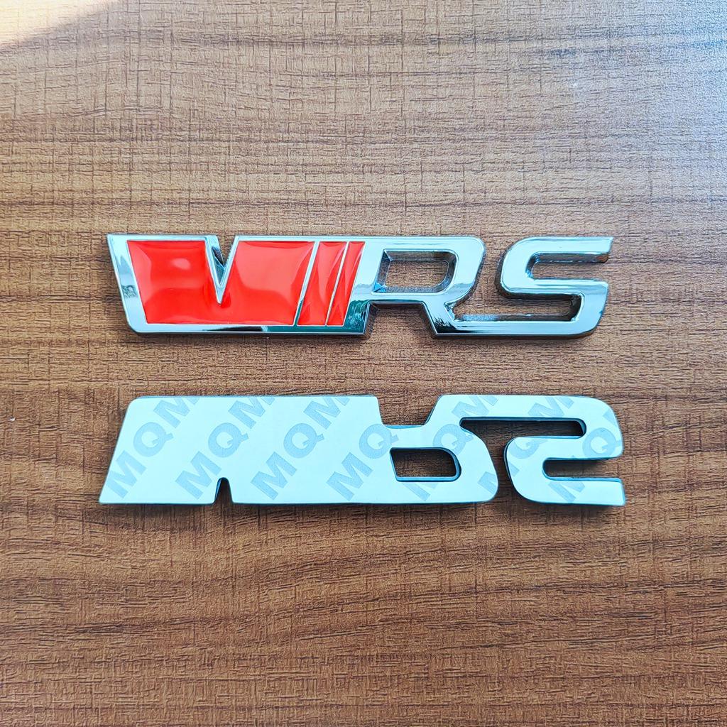 3D Metal RS Logo VRS Emblem Car Grill Badge For Skoda Kodiaq Rapid Fabia Octavia 1 2 3 A5 A7 MK1 MK3 MK4 VRS Sticker Accessories