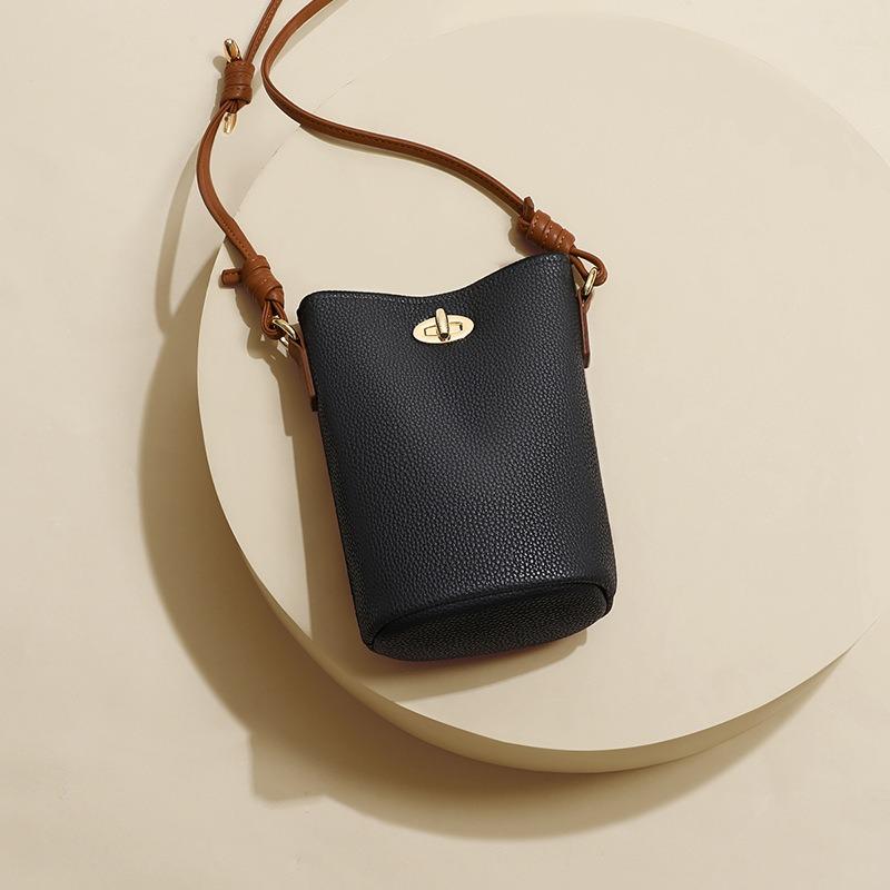 Mobile phone bag women's new fashionable mini bag messenger bag high-quality leather autumn and winter women's bag