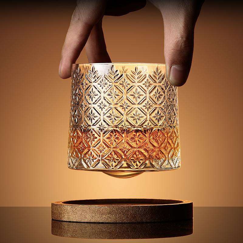 Whiskey glass, foreign wine cup, crystal decompression, glass cup set, beer cup, premium sense, rotary , household