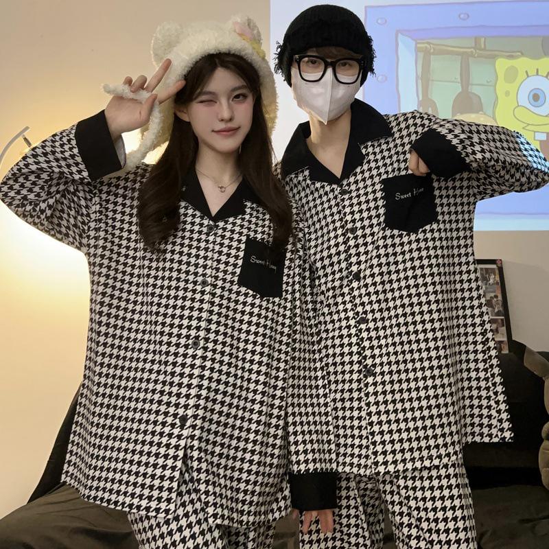 

Полосатая пижама для пар на весну и осень — с длинным рукавом, свободный крой, можно носить на открытом воздухе Men s L