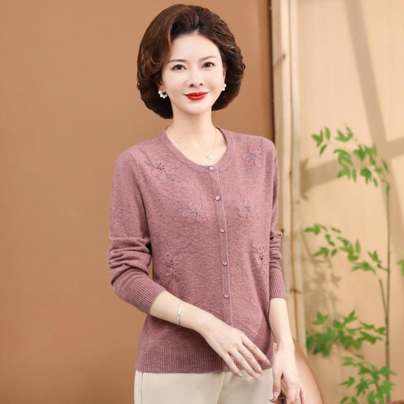 Thin Chinese women's outer shirt middle-aged and elderly women's spring and autumn knitted sweater cardigan mother jacket long-sleeved top
