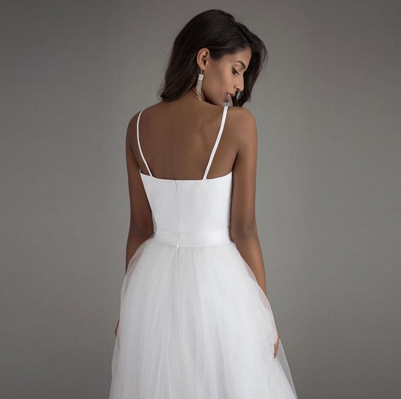 Spaghetti Strap Wedding Dresses White Tulle with Sashes Boho Bridal To Be Gown Bride Dress