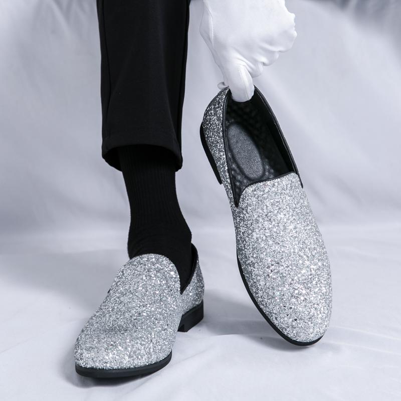 

Модная кожаная обувь Повседневная деловая обувь для мужчин Платье Tenis De Hombre Мокасины Мокасины Tenis Caballero Дизайнерские кроссовки 46 серебряный