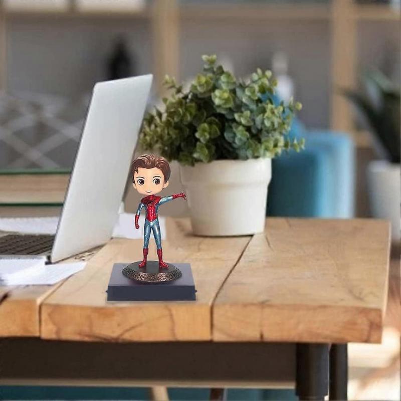Figurka Spider-Mana na deskę rozdzielczą, Ozdoba samochodowa Spider-Man, Mini figurka Spidermana
