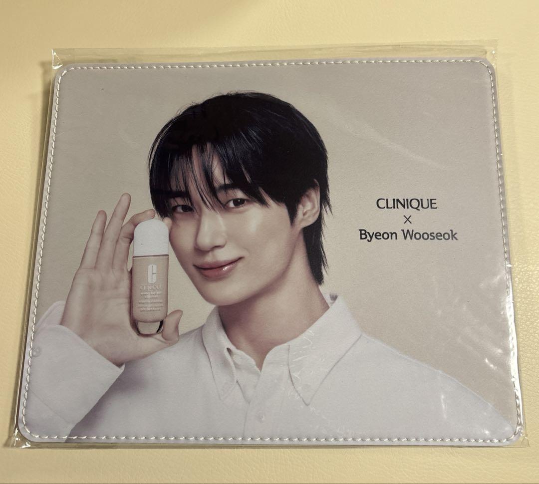 

[USED] CLINIQUE Mouse Pad Byun Woo Seok