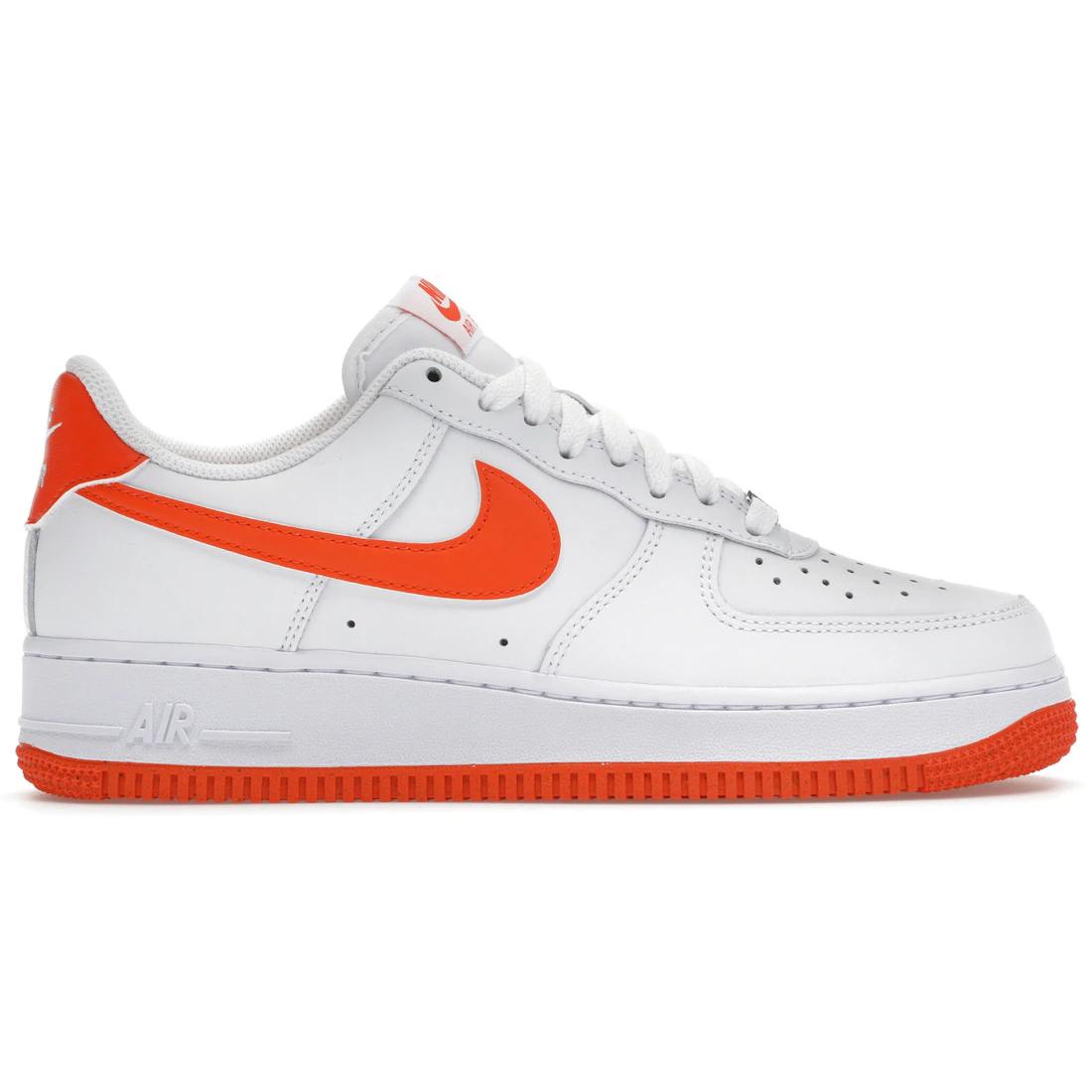 

Sneaker Nike Air Force 1 Low 07 Safety Orange(FJ4146-109) 44