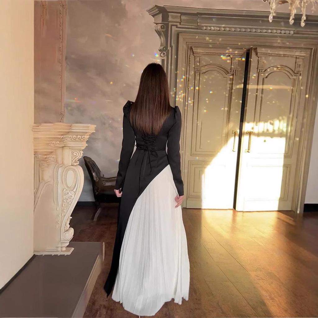 2025 Herbst/Winter Europäisch & Amerikanisch Colorblock Langarm Plissiertes Slim-Taille Bindekleid