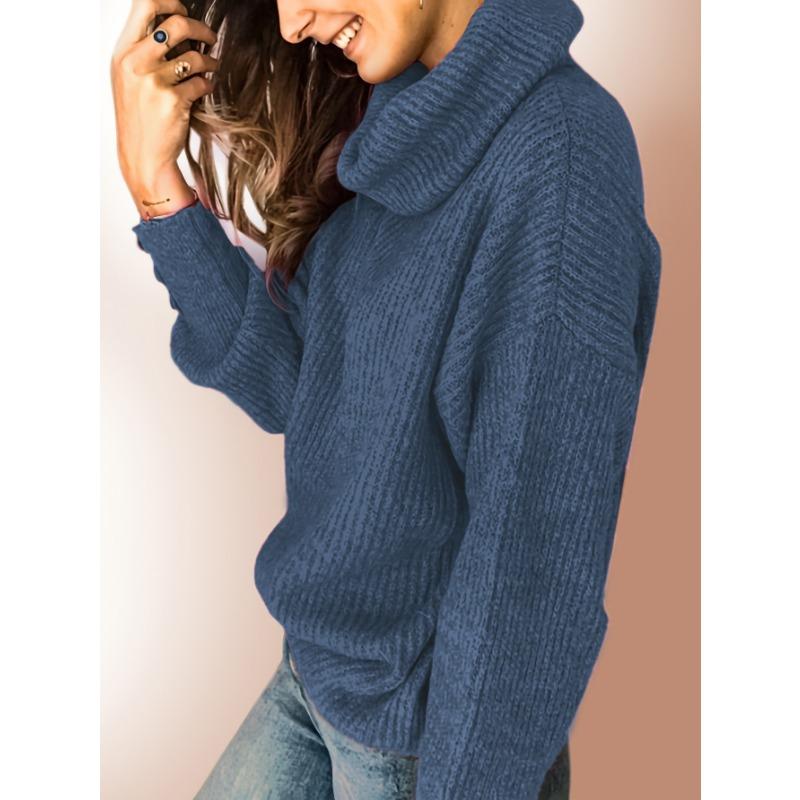 

Осенне-зимний женский вязаный свитер с высоким воротом в стиле ВВС синего цвета S синий