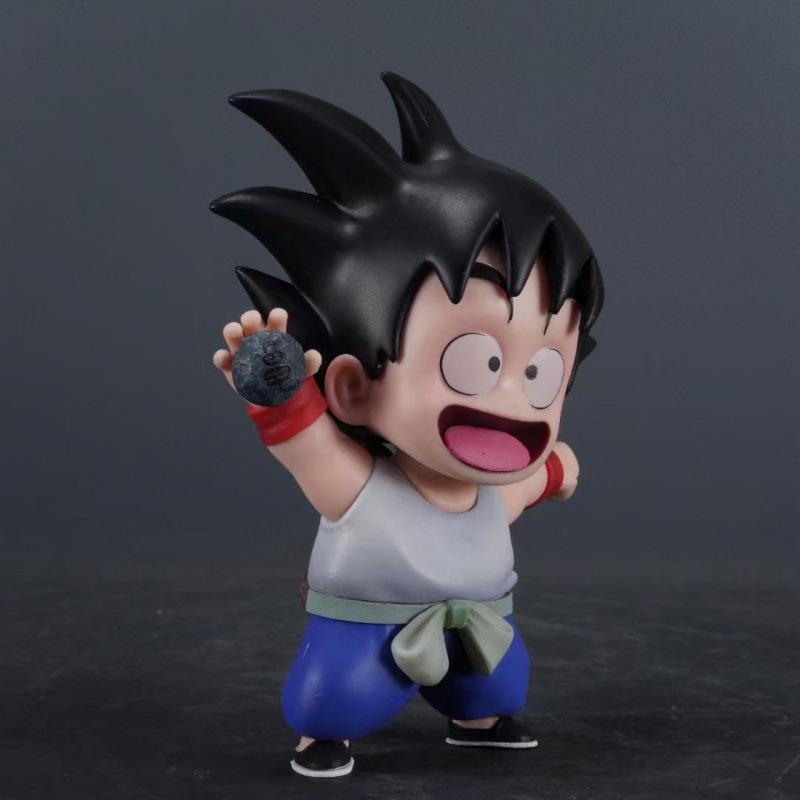 Dragon Ball figure Q version funny Wukong childhood Klin doll model desktop car ornament two-dimensional doll