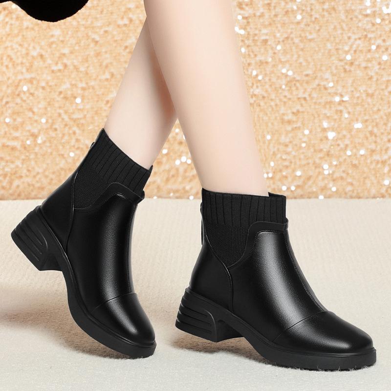 Xiaoxiangfeng Thin Boots Women, Autumn and Winter New Short Boots Soft Leather Soft-soled Elastic Socks Boots Velvet Martin Boots