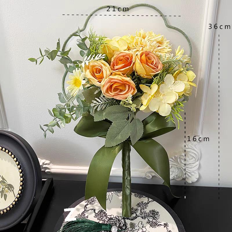 Bridal Folding Fan & Bouquet: Perfect for Registration, Engagement, Morning Robe, Chinese Wedding Dress, and Photos.