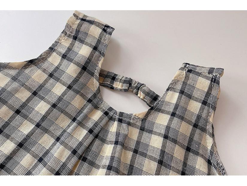 Girls' Summer 2026 Plaid Two-Piece Set: Stylish Vest & Wide-Leg Pants with Shoulder Straps