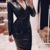 Gonna in pelle PU nuova da donna con scollo a V profondo, slim, a maniche lunghe, borsa, abito in pelle con cinturino sui fianchi
