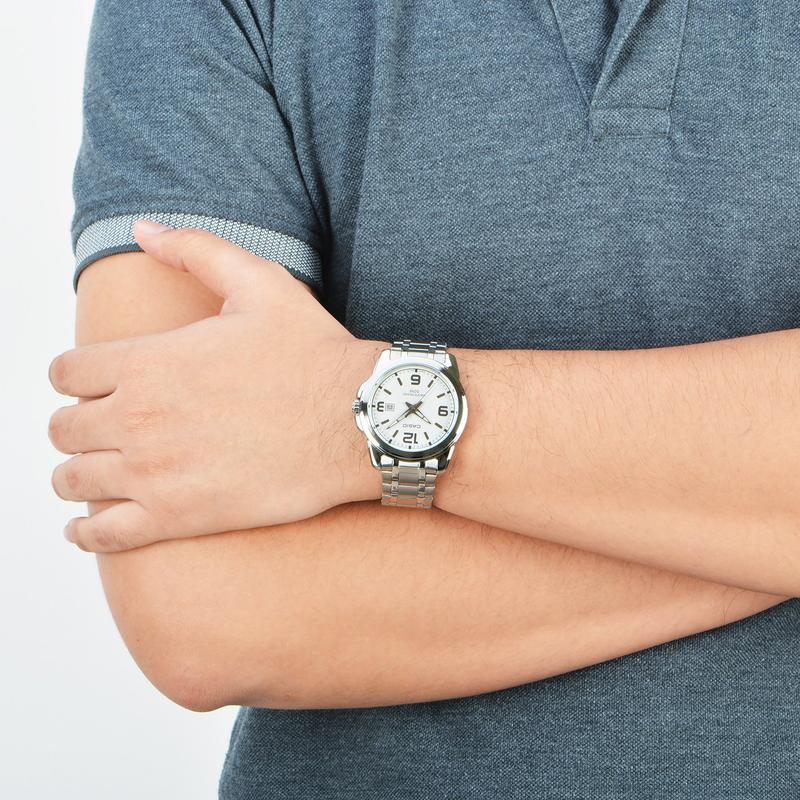 Casio STANDARD Series STANDARD Series 50 Meters Waterproof Quartz Movement Stainless Steel Strap Japanese and Korean Watch Men's Watch MTP-1314D-7A
