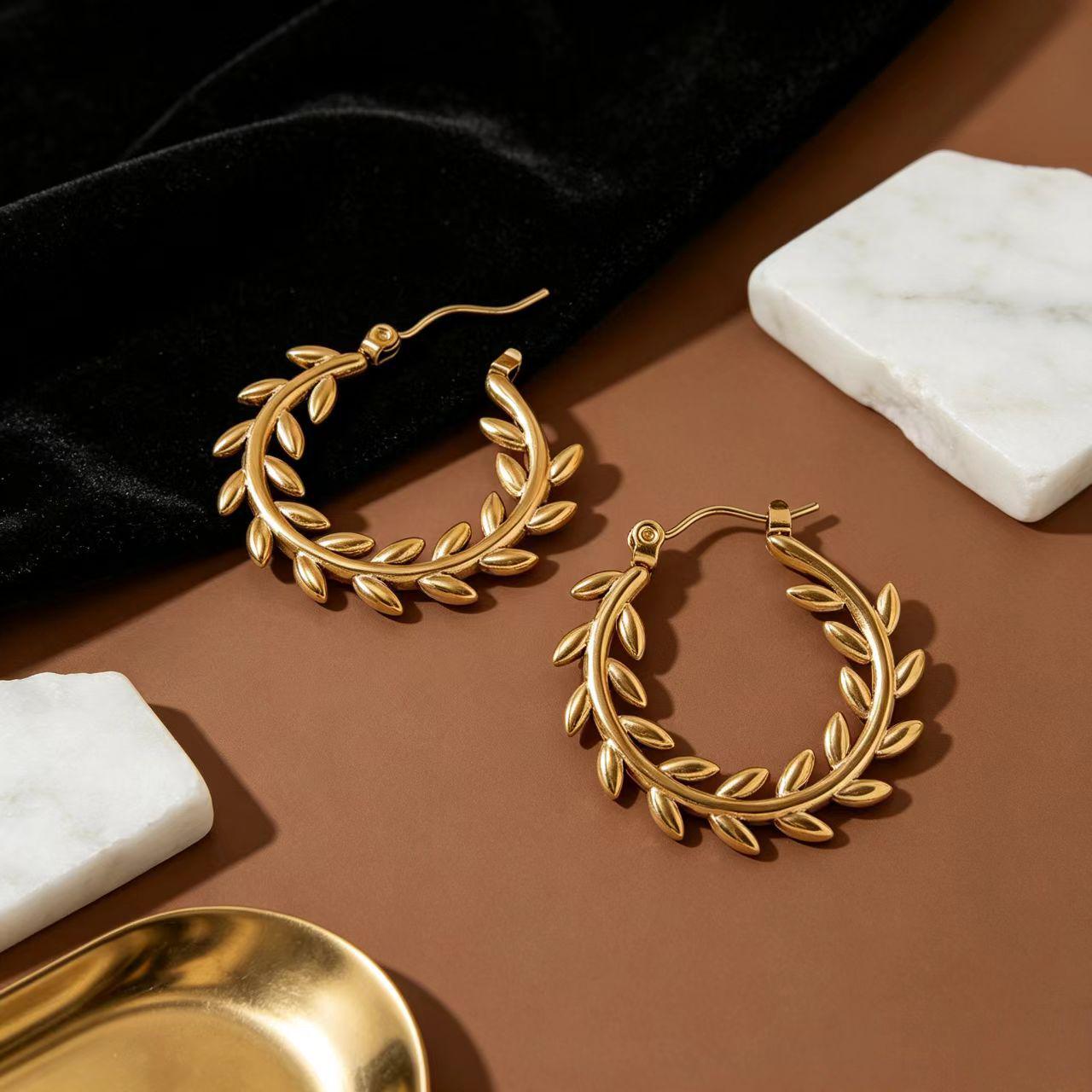 Gold-Plated Titanium Wheat Ear Leaf Ear Cuff Earrings - European Style, Colorfast, Luxurious Design for Women 18K Gold