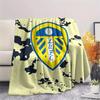 Logo Leeds United, Coperta in Flanella con Fantasia, Alta qualità, Confortevole per Tutte le Stagioni, Decorazione per la Casa, Calore e Comfort, Perfetta per Regali.