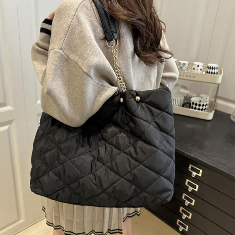 New Winter Shoulder Bags for Women Large Capacity Fashi Commuter Handle Bag Korean Style Texture Simple Versatile Storage Bags