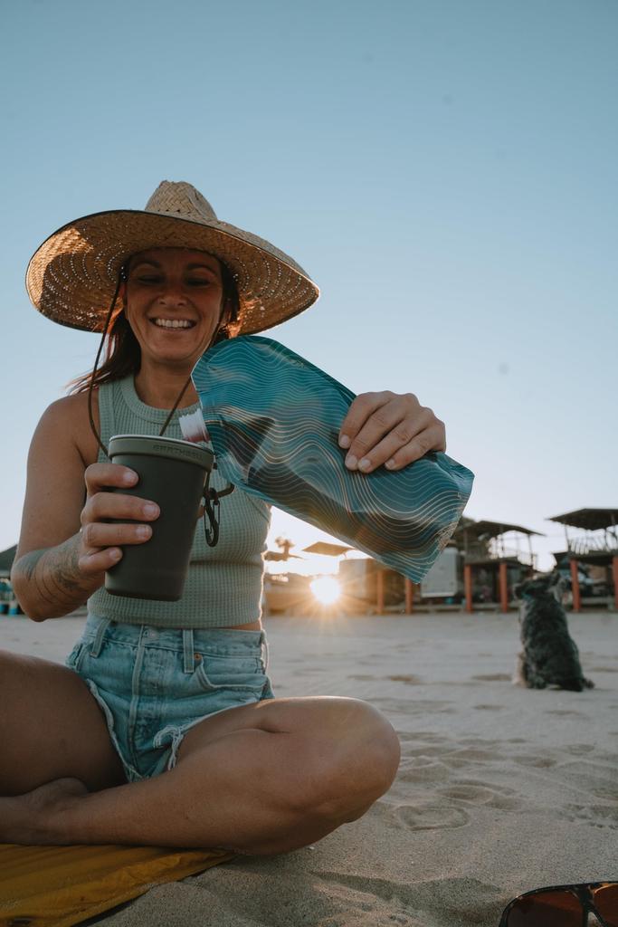 Platypus Platypreserve 800ml Soft Bottle for Wine Ideal for Outdoor Camping Japanese 25010 Storage, (Official Product)